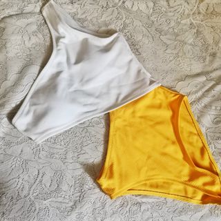 (Category: ) located in . Submitted by brrrttt (Listing ID 1086951347, Image 1). Description: .