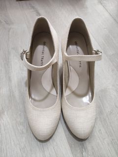 （分類：）位於 。 由 chaton2306 提交（商品編號 1087003924，圖片 1）。簡介： 。