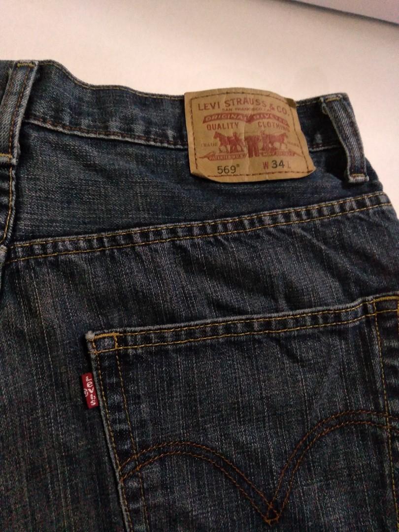 W34 Original Levi's 569 Loose Straight Denim Shorts Size 34, Men's Fashion,  Bottoms, Jeans on Carousell