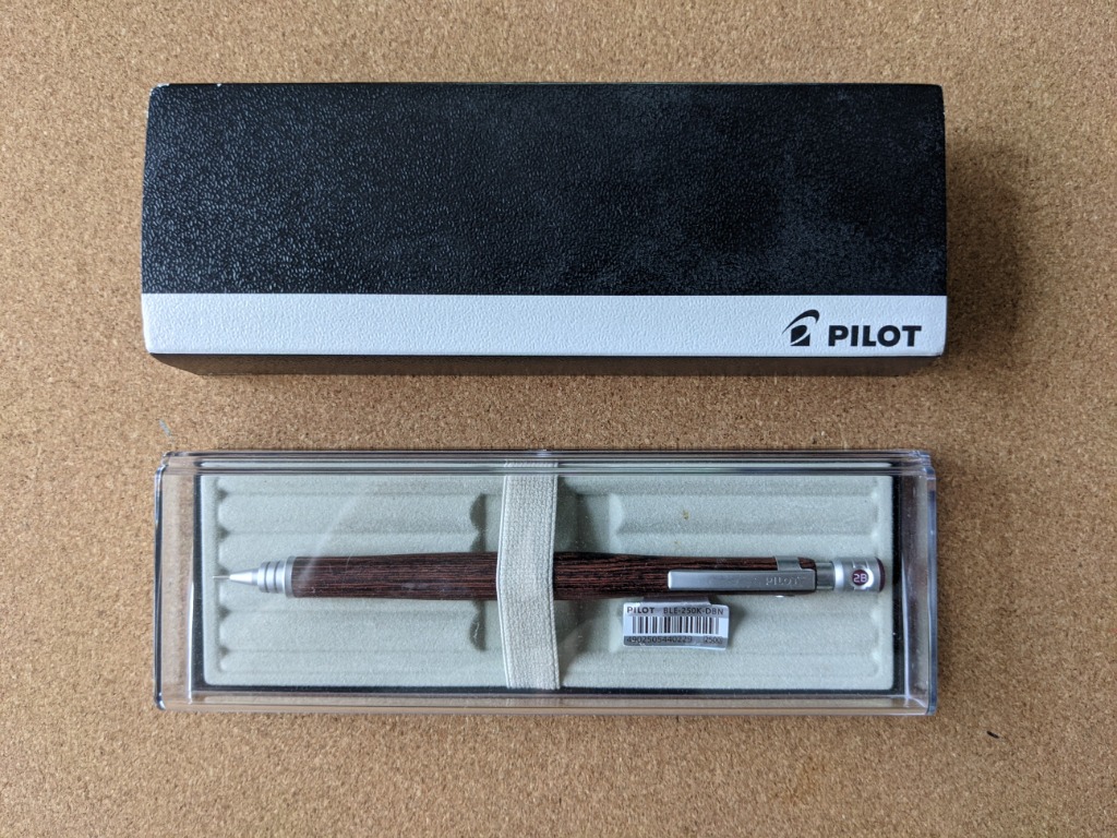 Pilot S20 Mechanical Pencil (0.5mm Wooden), Hobbies & Toys, Stationery
