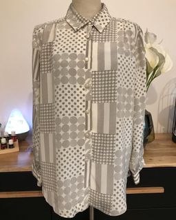 (Category: ) located in . Submitted by cikpiahstore (Listing ID 1084688566, Image 1). Description: .