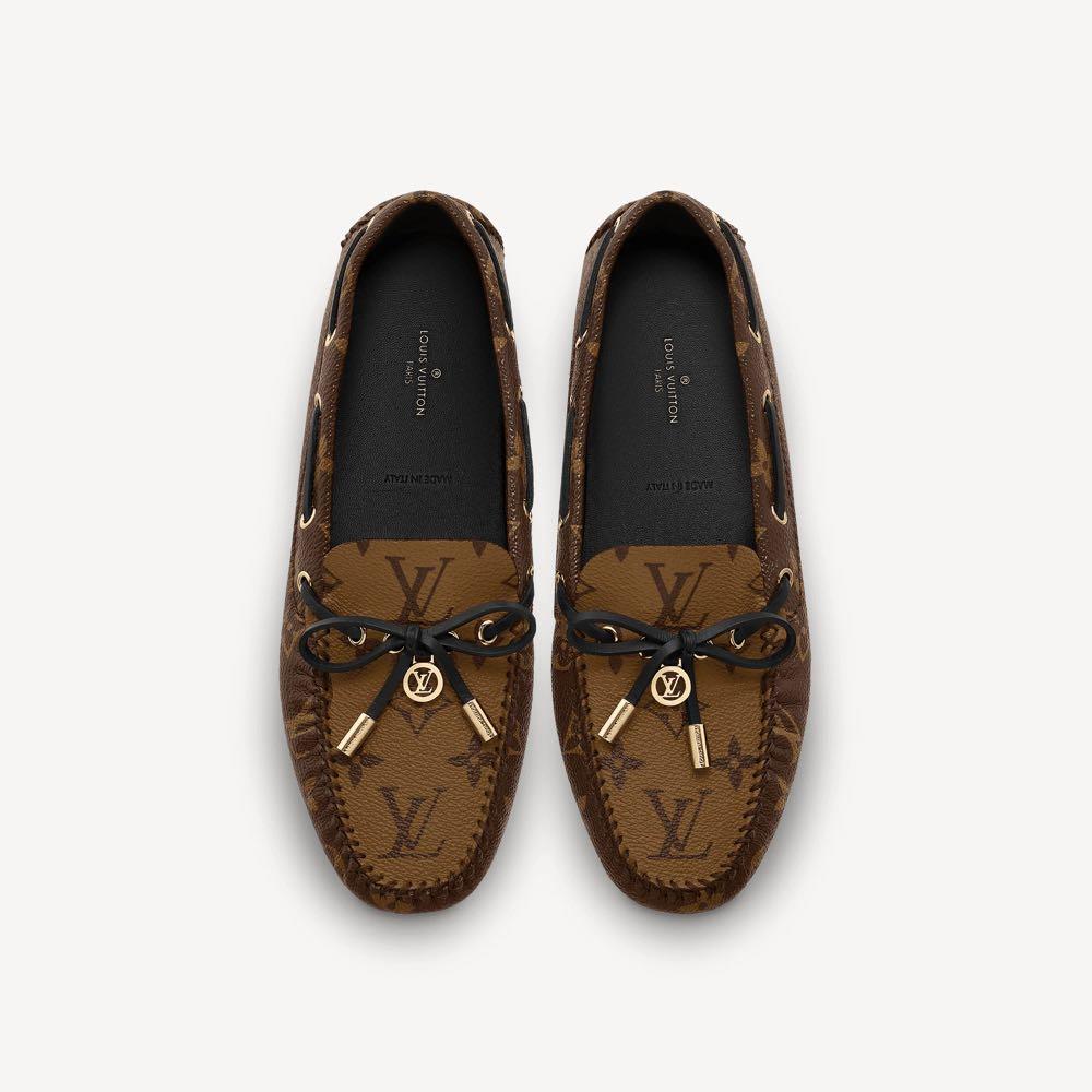Louis Vuitton Brown Monogram Empreinte Leather Gloria Loafers Size 37 Louis  Vuitton