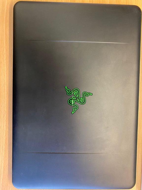 Razer blade gtx 1060 top