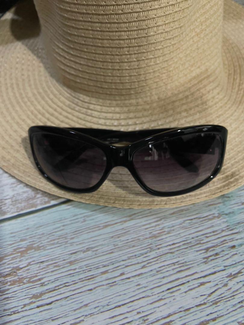 Halston sunglasses prices clearance