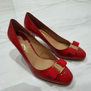 Salvatore Ferragamo brand new original heels size 8
