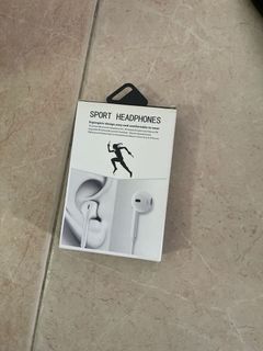 (Category: ) located in . Submitted by fellos (Listing ID 1086978738, Image 1). Description: .