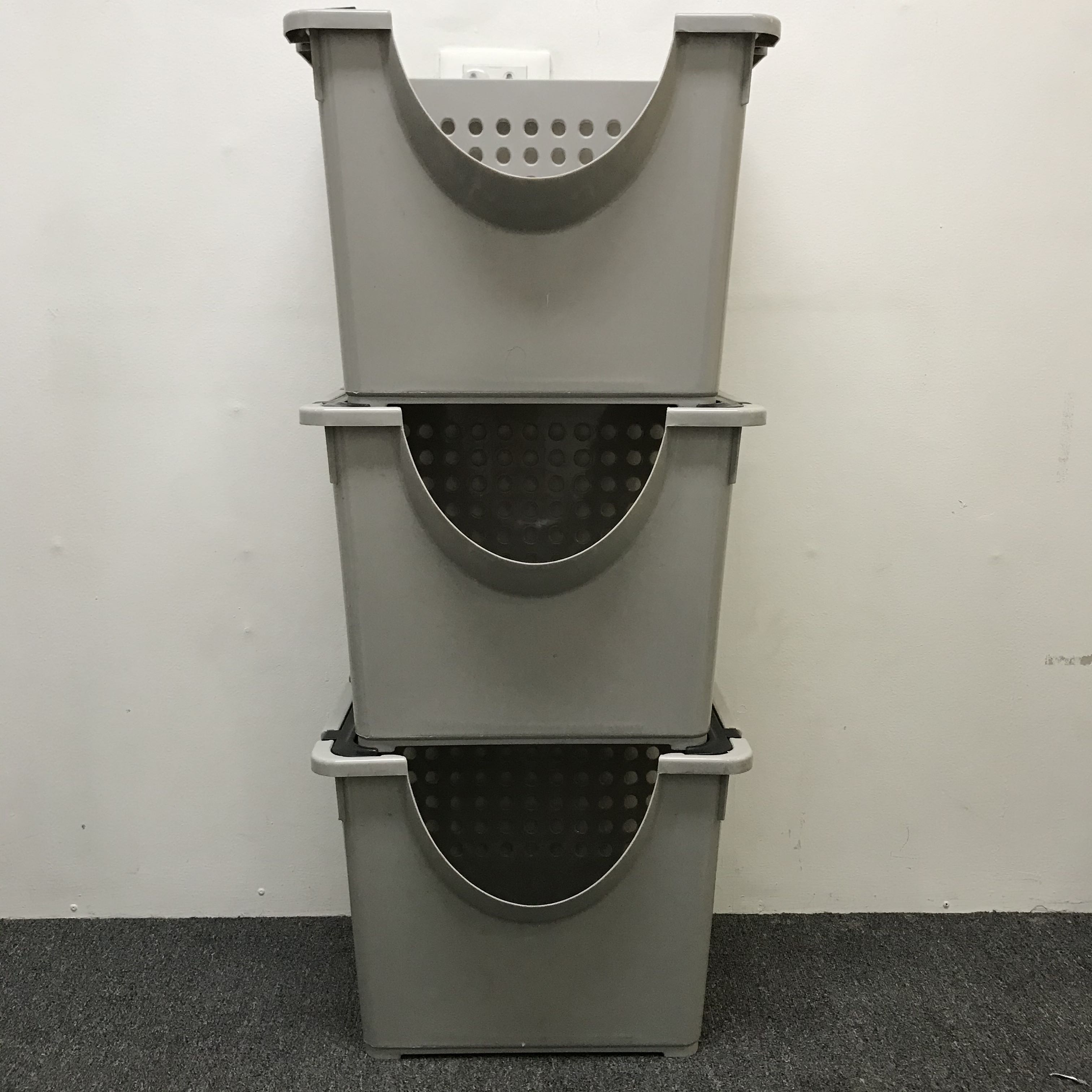 Stackable Laundry basket, Furniture & Home Living, Home Improvement