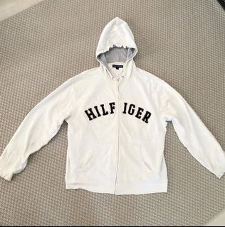 (Category: ) located in . Submitted by Faepreloved (Listing ID 1086944107, Image 1). Description: .
