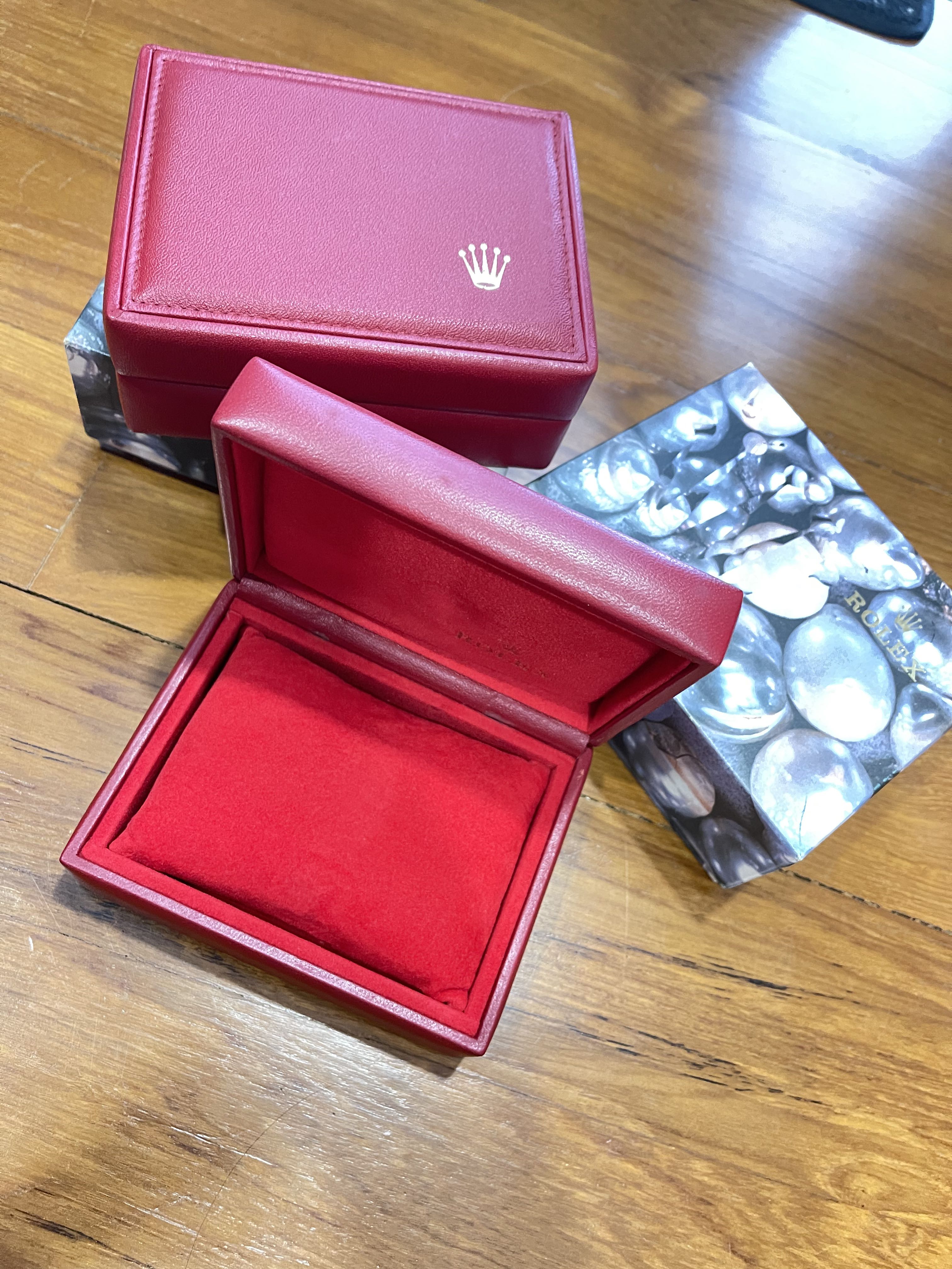 Red rolex box sale