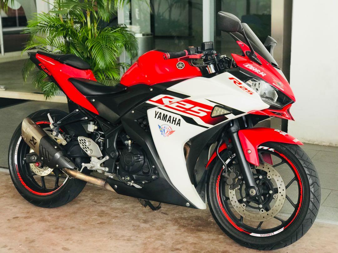 yamaha r25 cena