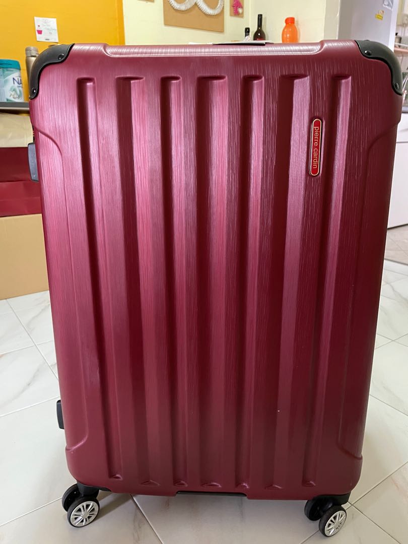 Pierre cardin 28 inch hot sale luggage
