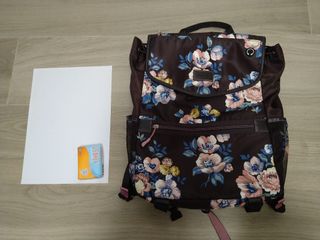 （分類：）位於 。 由 breakawayhker 提交（商品編號 1087216309，圖片 1）。簡介： 。