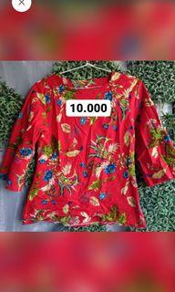 Blouse flower