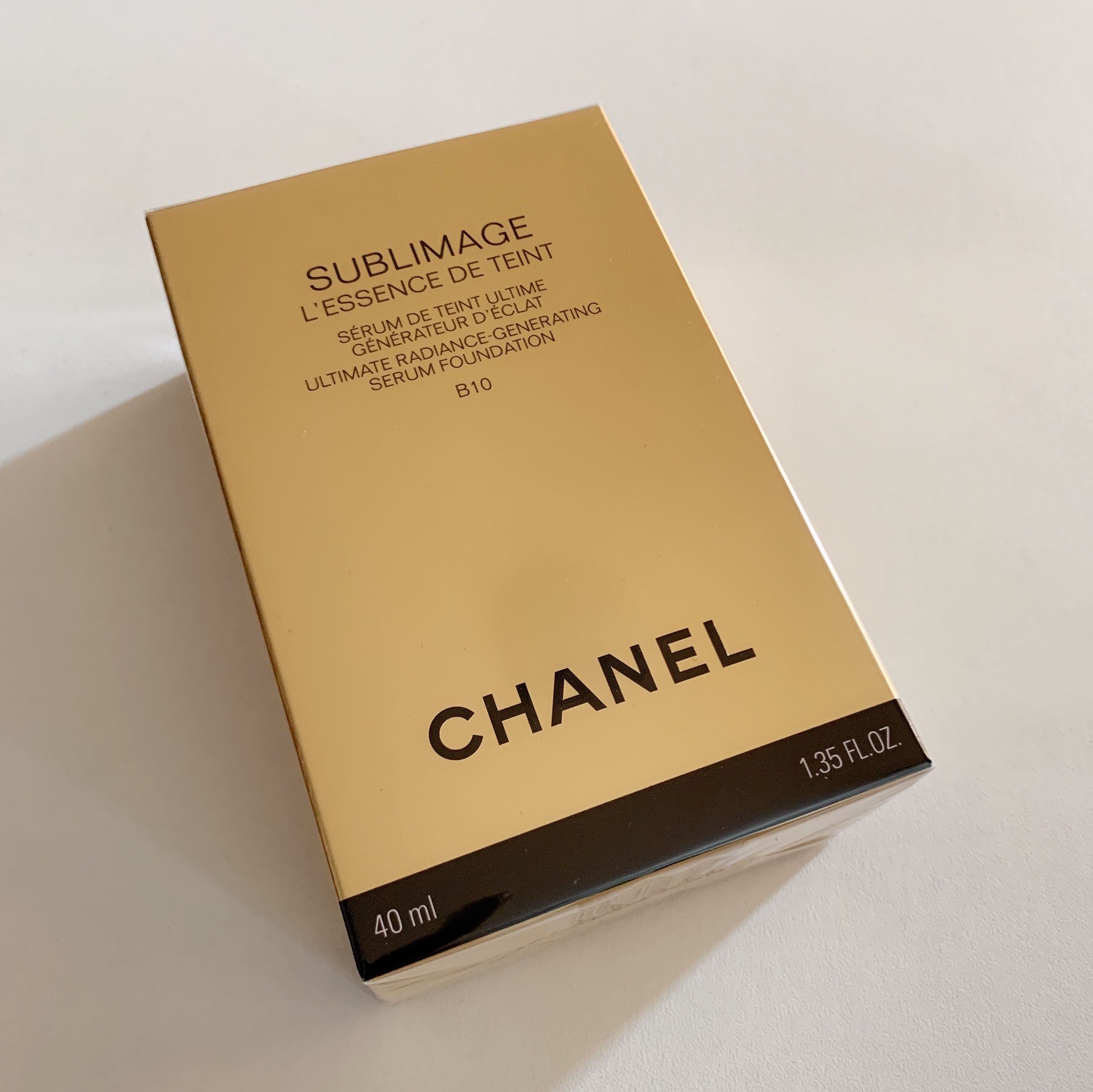 🔥sale🔥 Chanel Sublimage l'essence de Teint foundation, Beauty