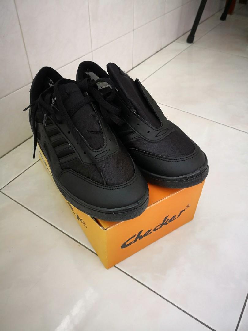 Checkers Sneaker, Men's Fashion, Footwear, Sneakers on Carousell