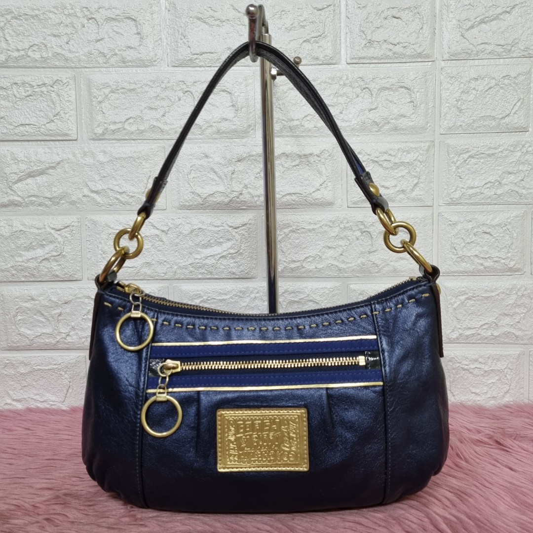 I found this Coach Poppy bag (2010ish) while cleaning out my closet : r/ handbags
