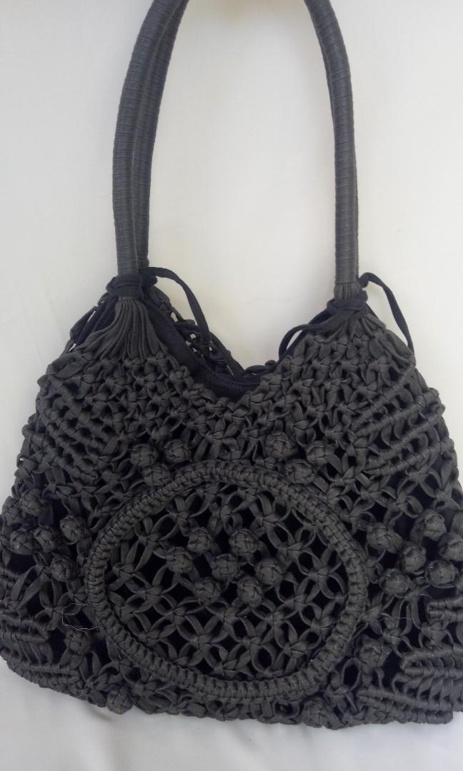 David & Scotti - Macrame Bag with Lining (Category: Shoulder Bags) located in Manila. Submitted by 52sundays (Listing ID 1087173163, Image 1). Description: DAVID & SCOTTI Macrame Bag With canvas cloth lining. Shows some signs of usage but tolerable. Please check pics for dimensions. Posted price PAYMENT thru BPI/Gcash Courier c/o buyer. NOTE: pictures posted are actual photos. Check all pics before you asks questions. Return Policy: Returns are o