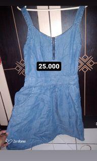 Dress jeans