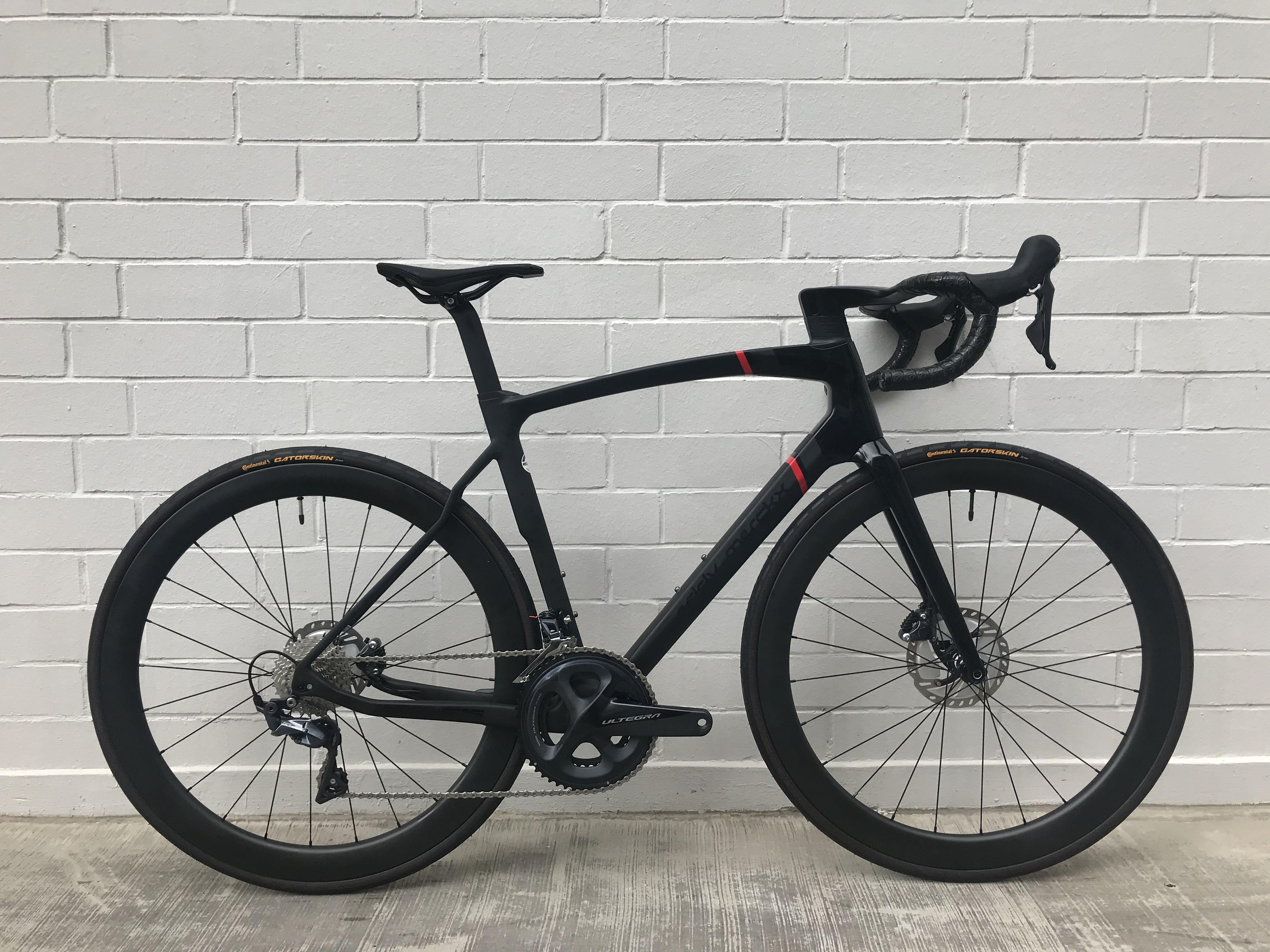 Eddy merckx 525 disc road 2025 frameset