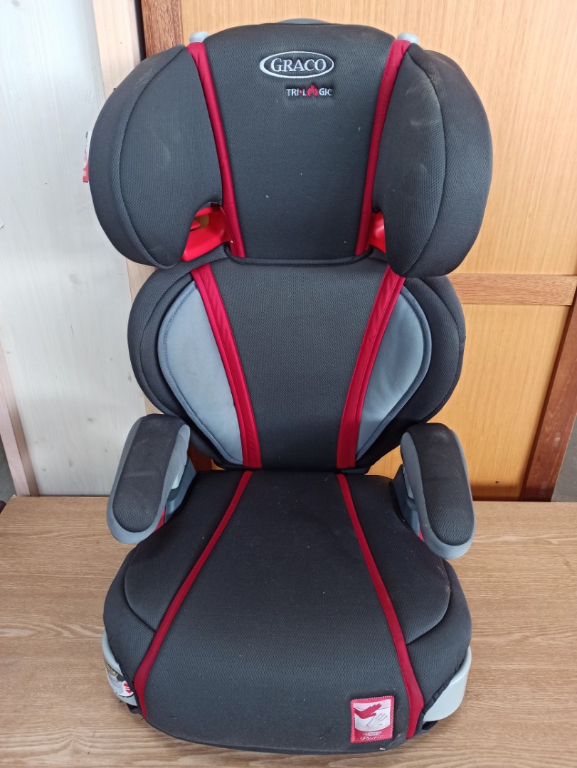 Graco Trilogic Booster Seats with Cup Holder, Babies & Kids, Going Out ...