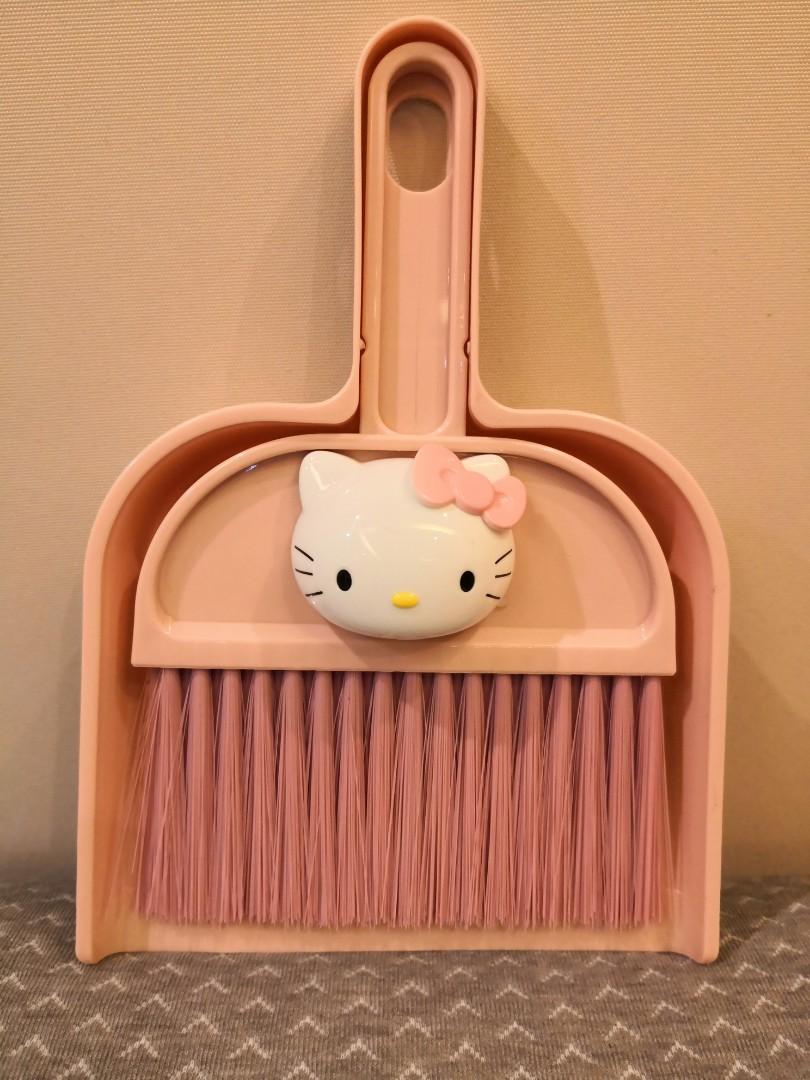 Hello Kitty mini dustpan set, Furniture & Home Living, Cleaning