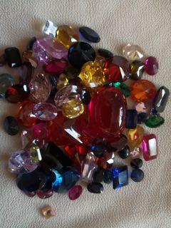 Loose assorted colored stones in different sizes