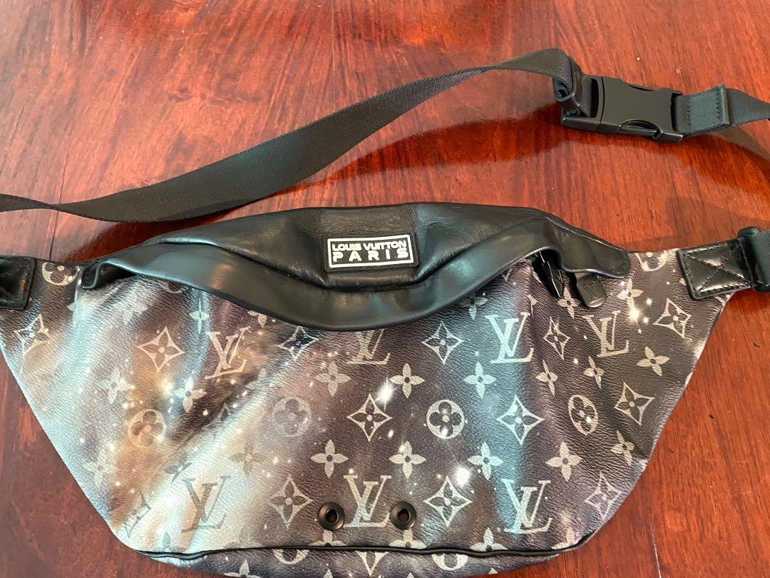 Louis Vuitton Discovery Bumbag Galaxy Limited Edition