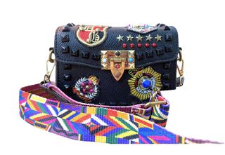 (Category: ) located in . Submitted by plus_size_closet (Listing ID 1087221791, Image 1). Description: .