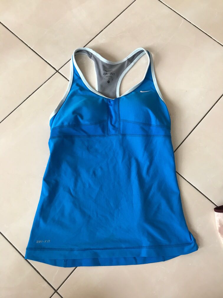 Nike Dri-Fit tank top, Olah Raga, Baju 