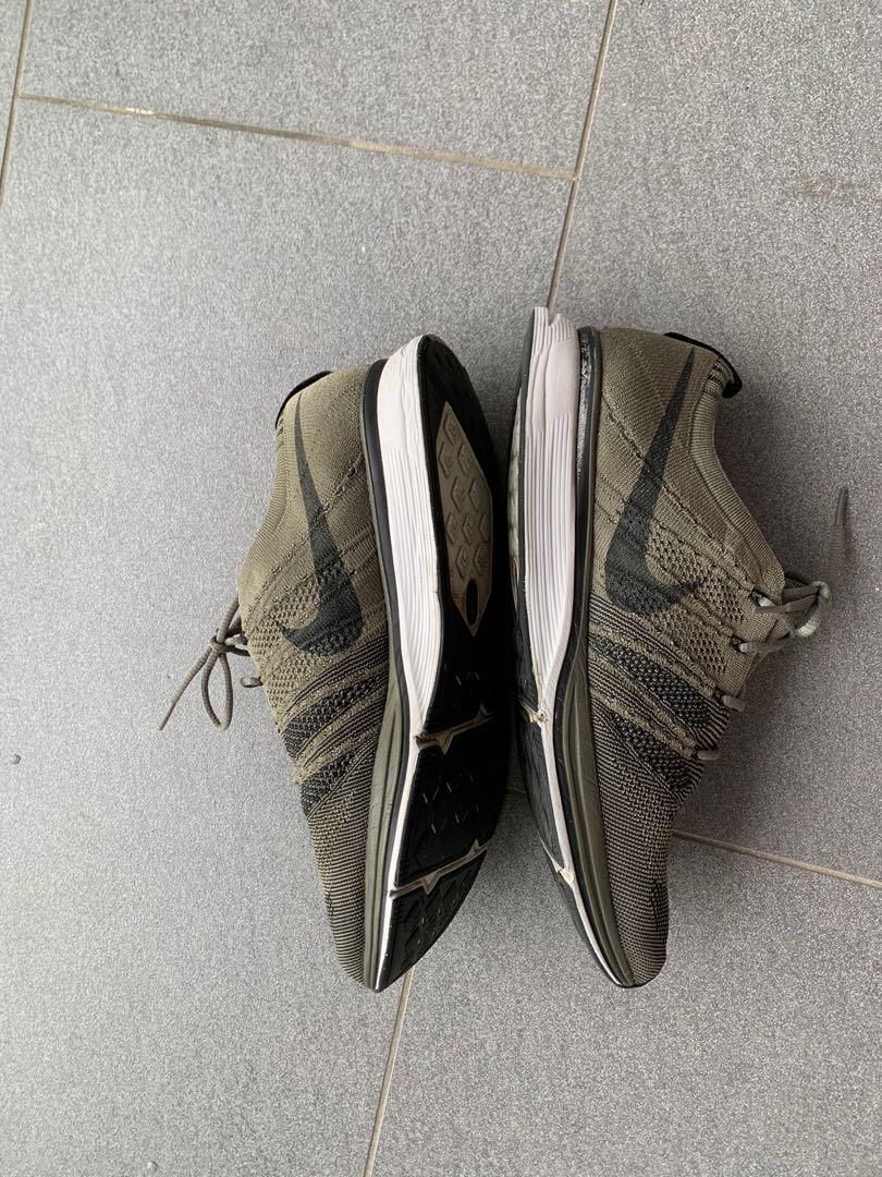 Nike Flyknit Trainer Olive green not adidas size 9.5 uk 8.5 eu 43 Men s Fashion Footwear Sneakers on Carousell