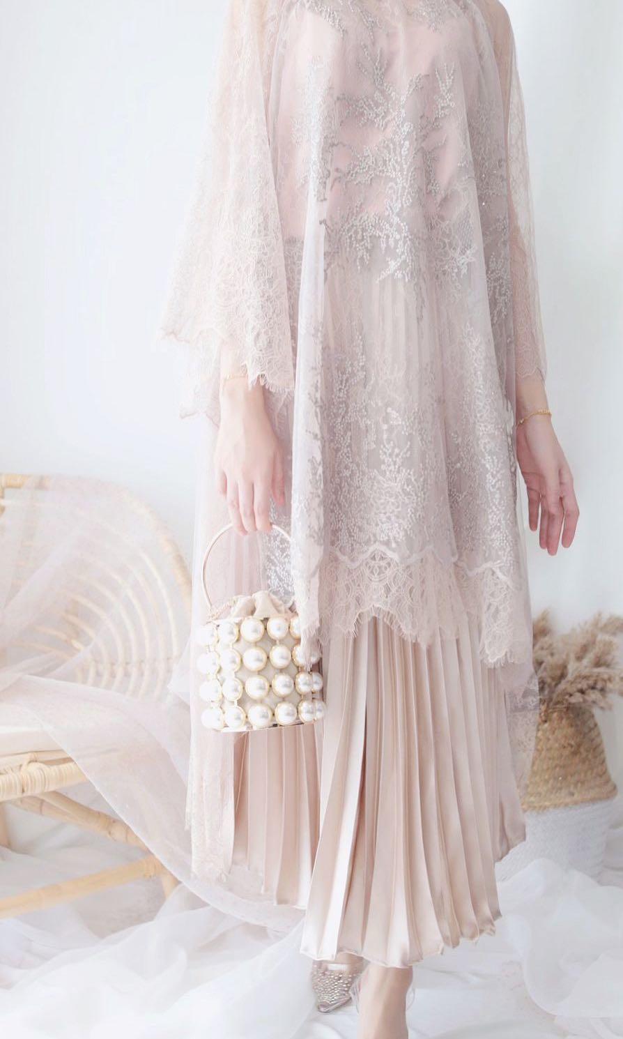 (JUAL) Luxe Lace Avalie Dress kurung with Pleated Skirt