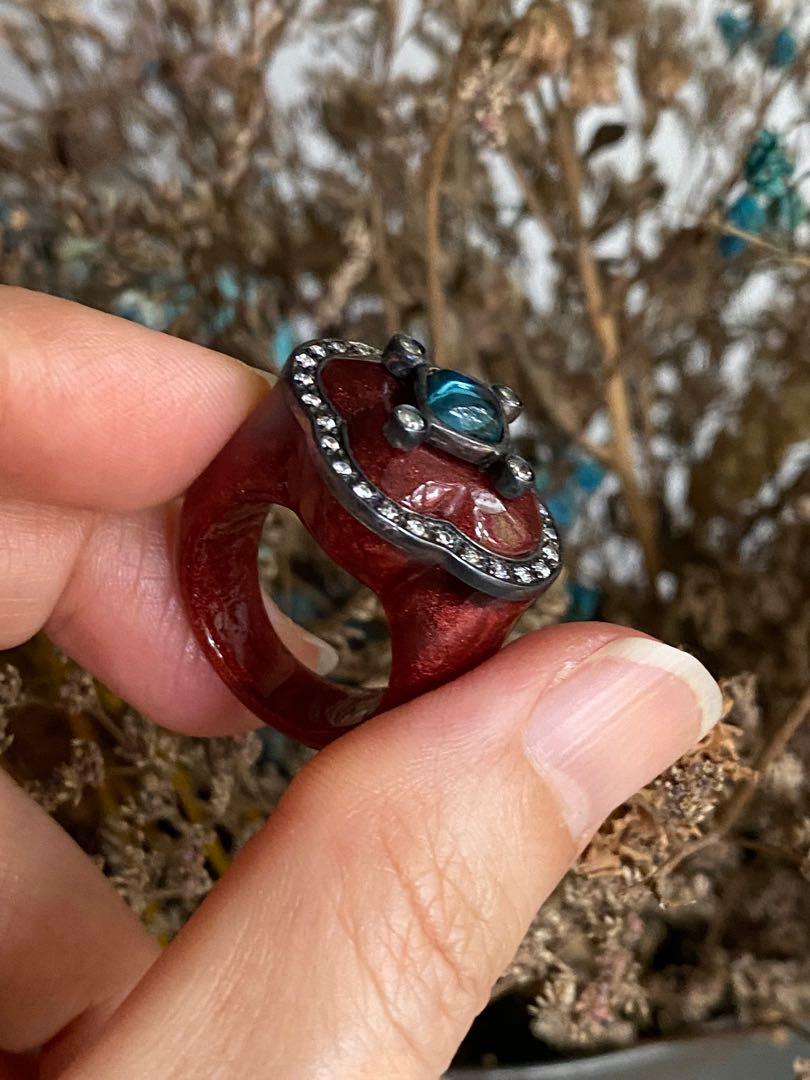 Resin cocktail ring store