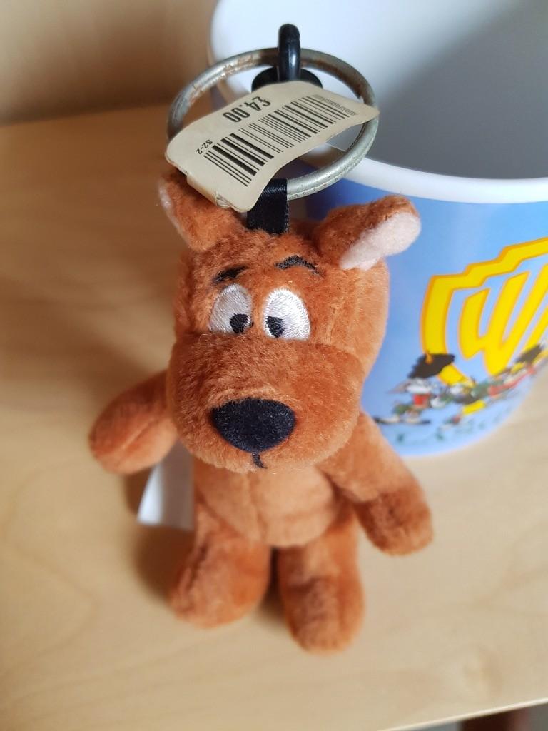 Scrappy doo plush keychain Hobbies Toys Memorabilia