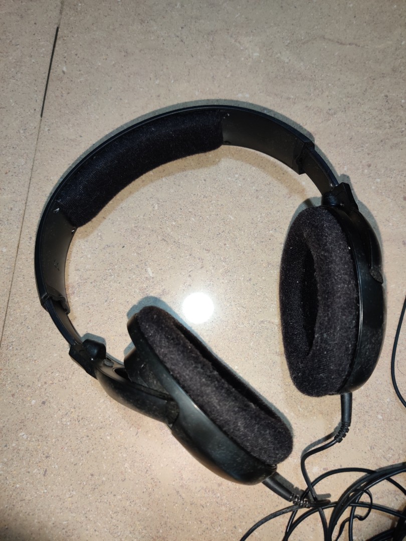 Sennheiser HD201, Audio, Headphones & Headsets on Carousell
