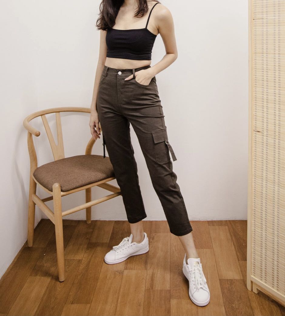 Shopwithbasic Trudie cargo pants in brown, Women's Fashion, Bottoms ...