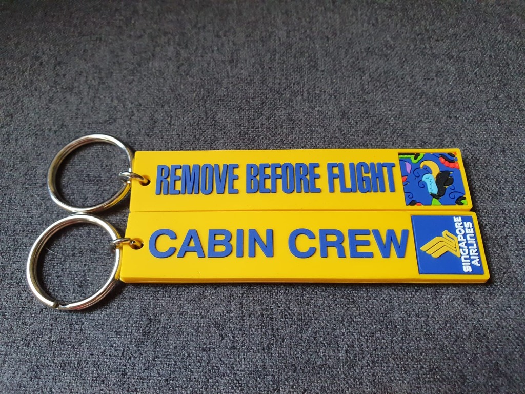[SOLD OUT] SIA Cabin Crew Keychain, Singapore Airlines (Flexible Rubber), Hobbies & Toys, Travel