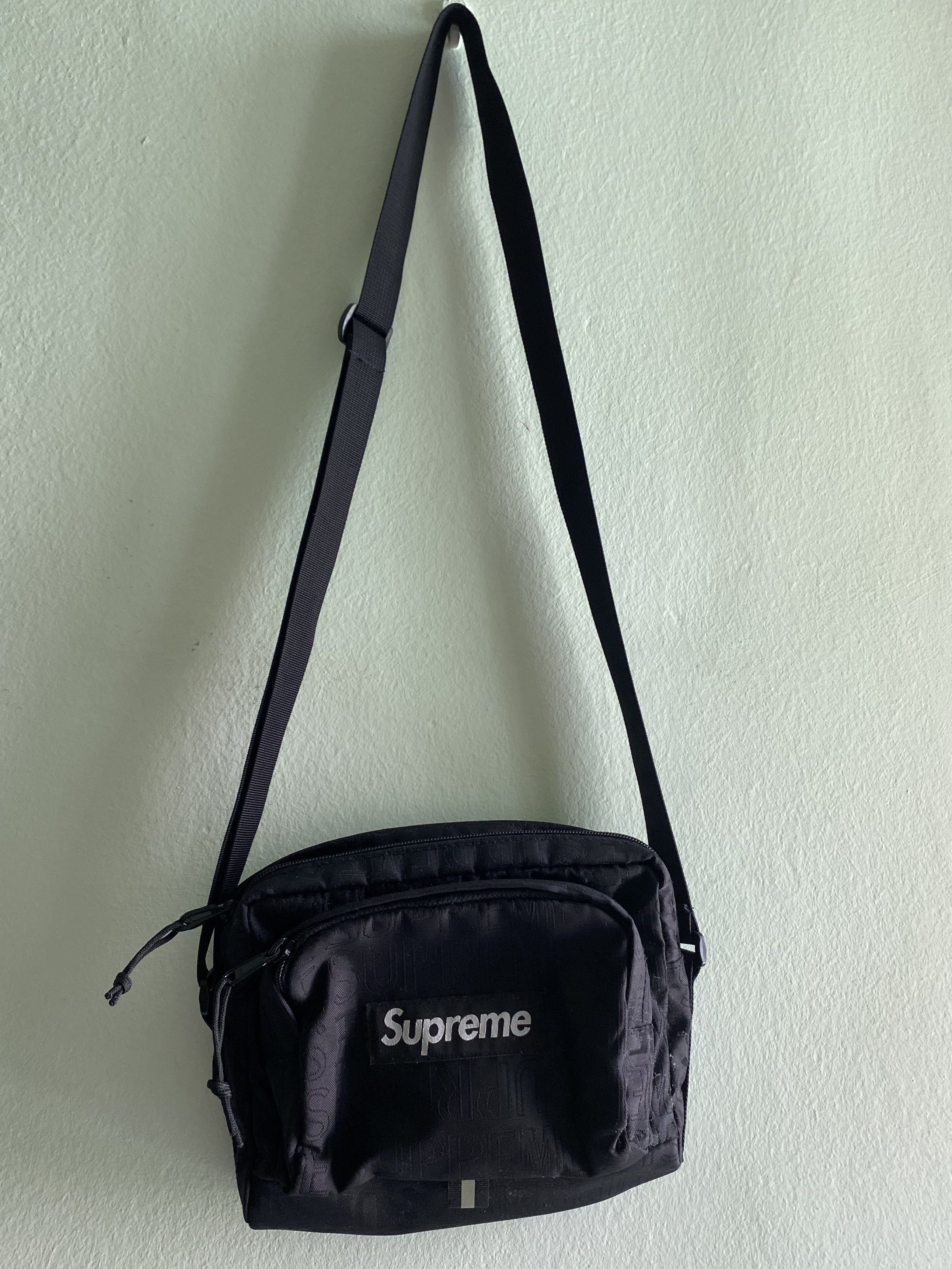 supreme shoulder ss19