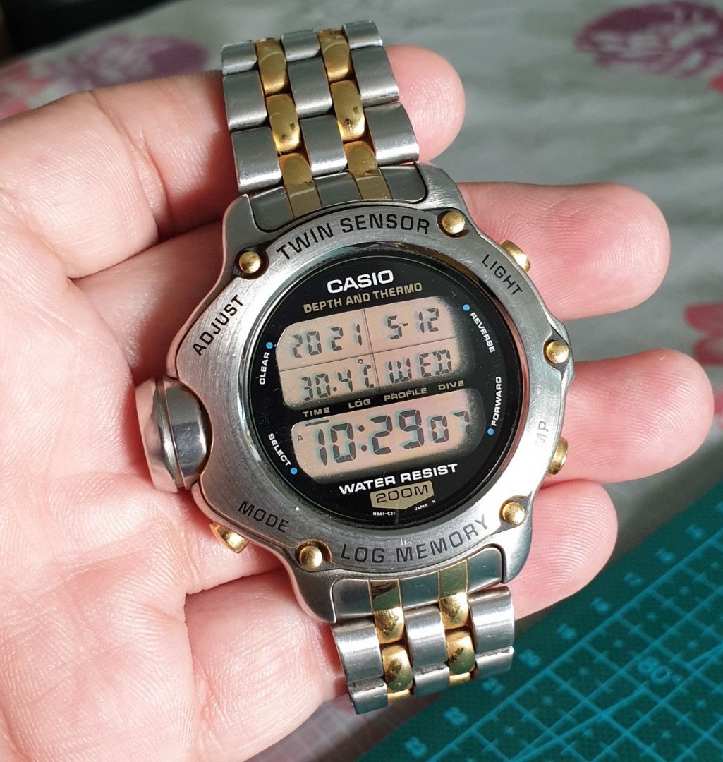 Casio old digital outlet watch