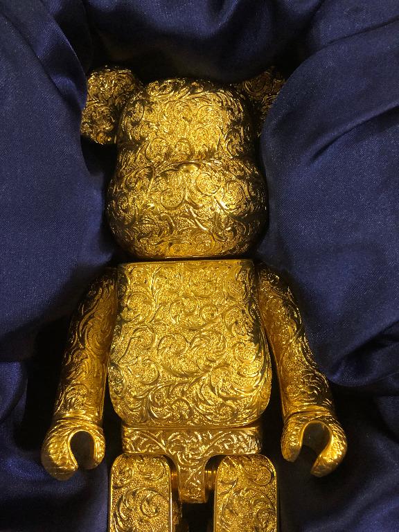 Royal Selangor Arabesque Golden Bearbrick Be@rbrick – Sprayed