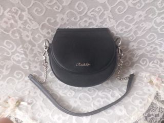 （分類：）位於 。 由 mheiahlux 提交（商品編號 1087452455，圖片 1）。簡介： 。