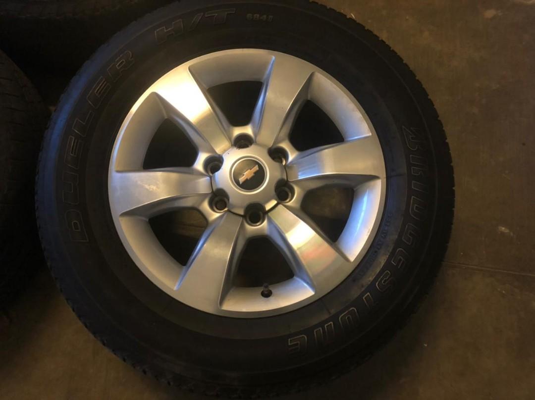 Chevrolet Trailblazer Stock Mags with Tires (18 inch), Car Parts &  Accessories, Mags and Tires on Carousell