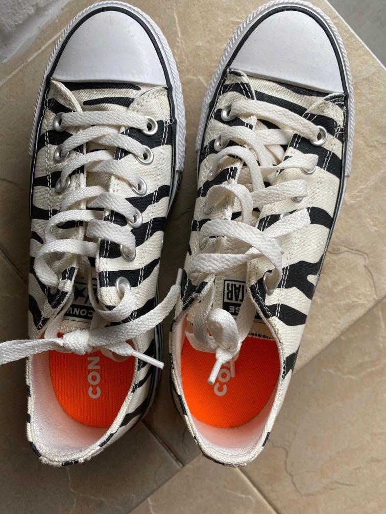 Converse Funky Zebra Print Platform Low tops