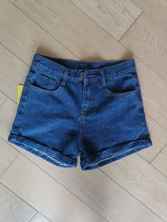（分類：）位於 。 由 itsvtl 提交（商品編號 1087298563，圖片 1）。簡介： 。