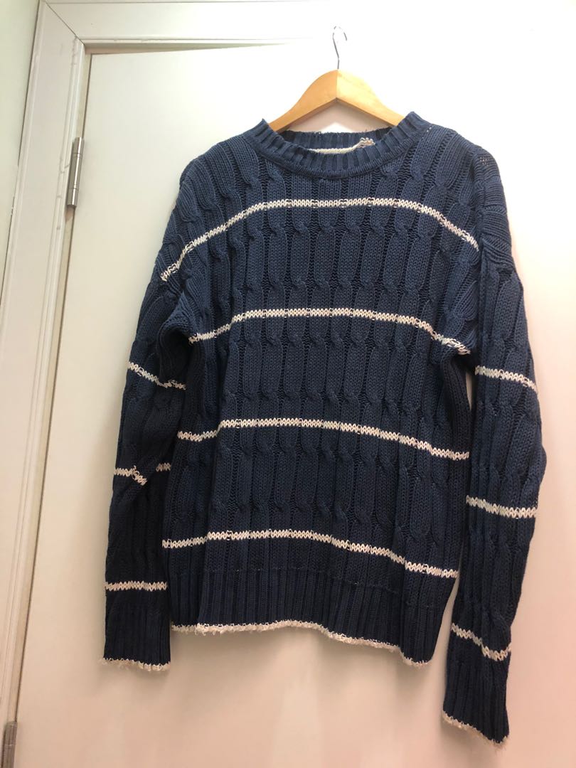 Distressed Knit Sweater Men S Fashion Coats Jackets And Outerwear On Carousell