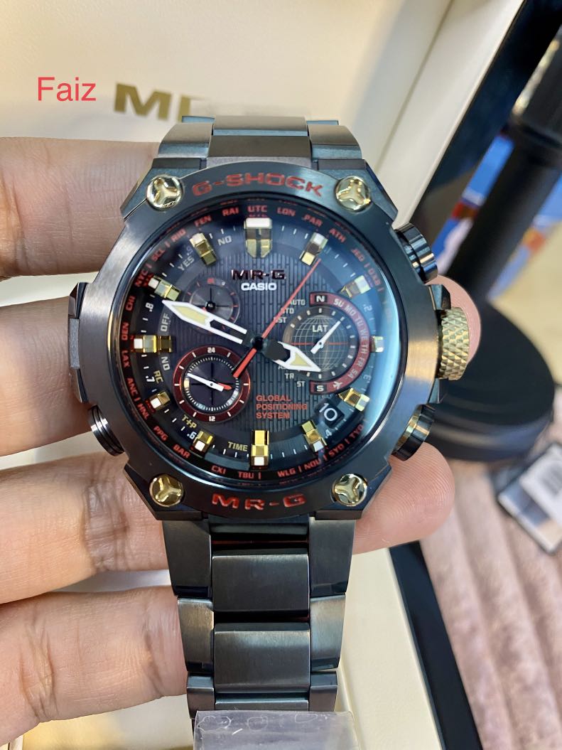 G shock top akazonae