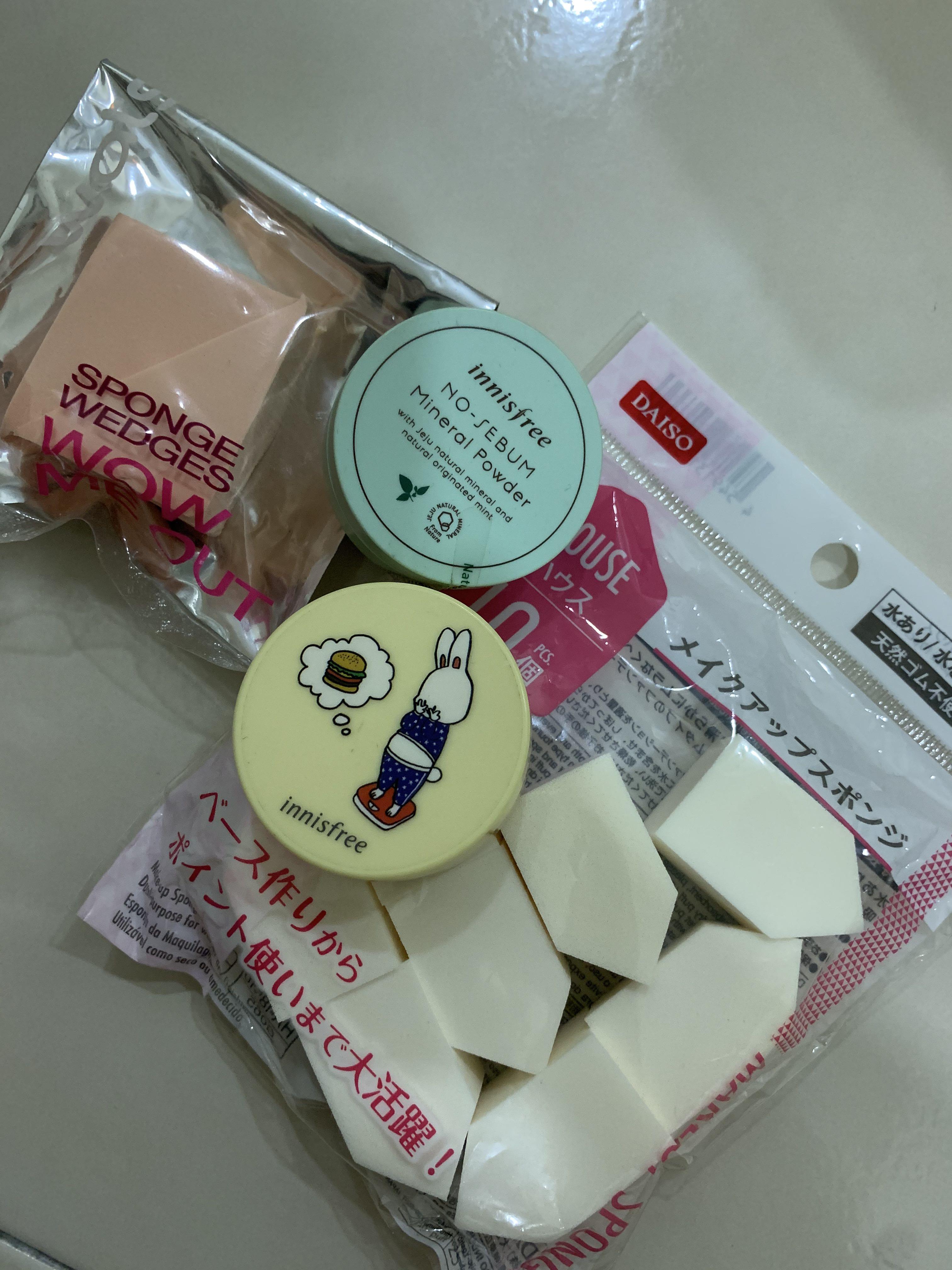 Innisfree No Sebum Mineral Powder Daiso Watson Make Up Sponge Health Beauty Makeup On Carousell