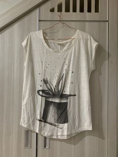 (Kategori: ) berada di . Dikirim oleh vbwardrobe (ID iklan 1087309885, Gambar 1). Deskripsi: .