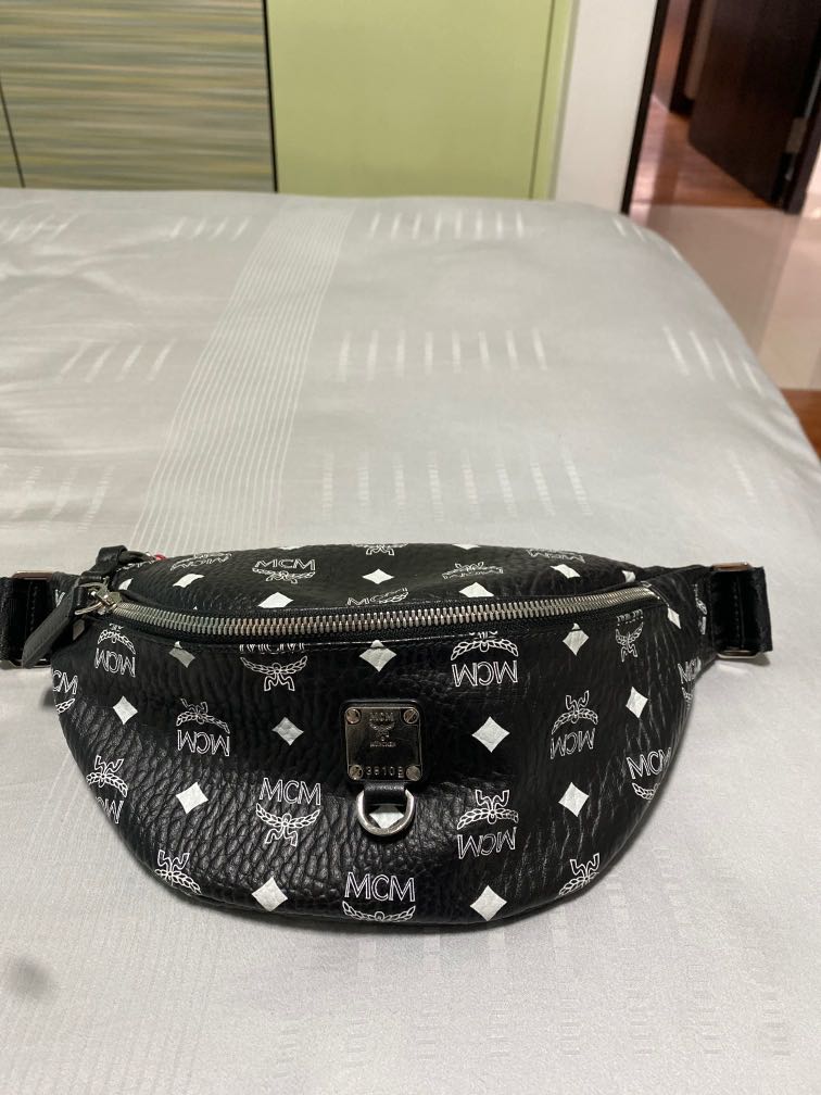 Mcm belt sales bag black