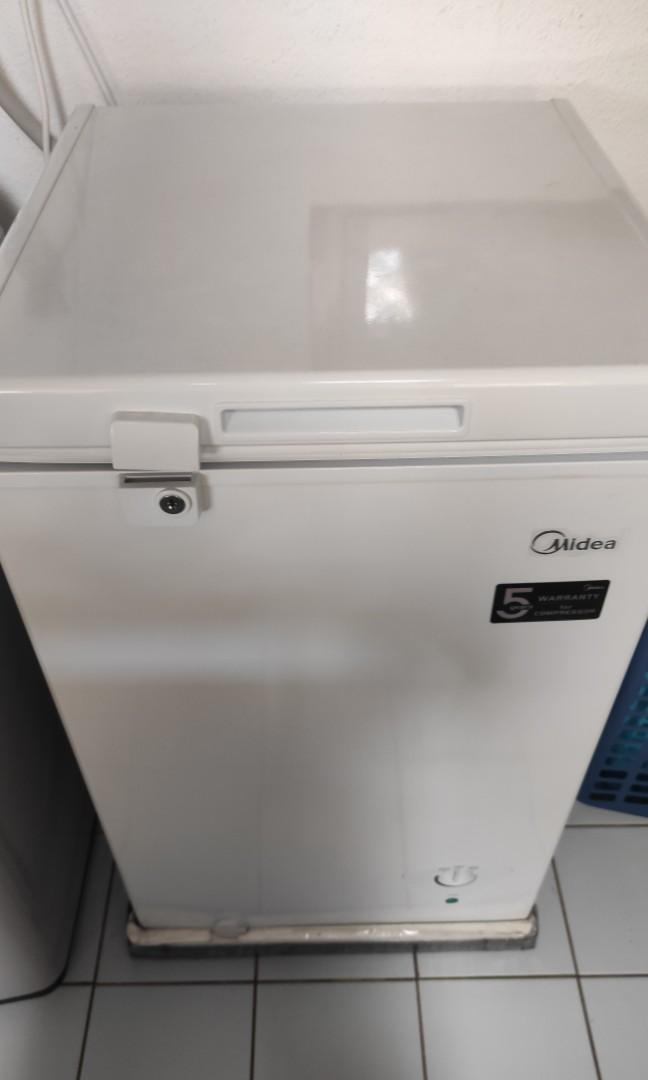 Midea Chest Freezer Wd 61 79l Kitchen Appliances On Carousell