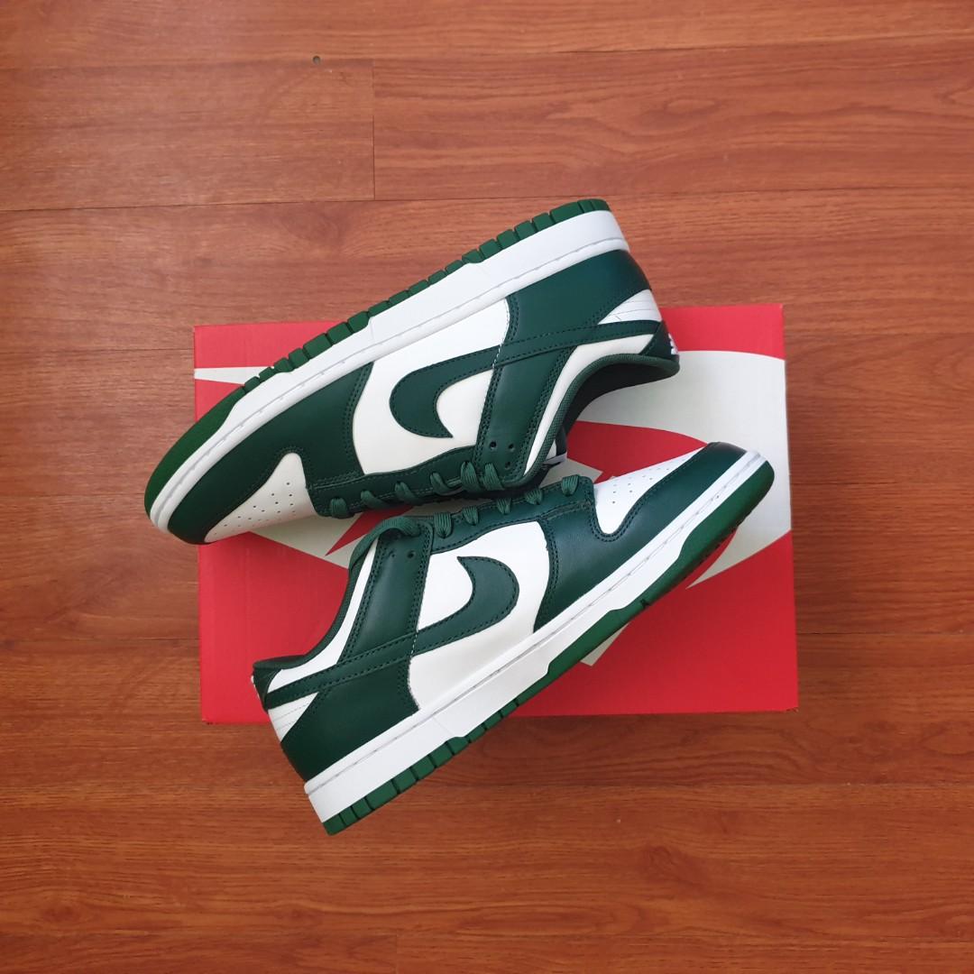 dunk low retro varsity green